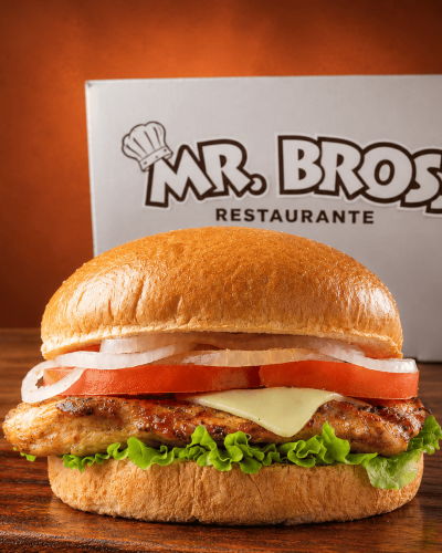 Hamburguesa Mr. Bross sobre madera
